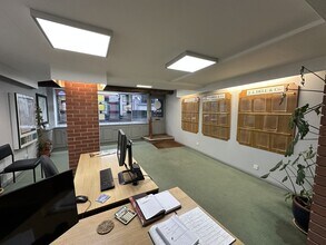 21 Leg St, Oswestry for lease Interior Photo- Image 2 of 5