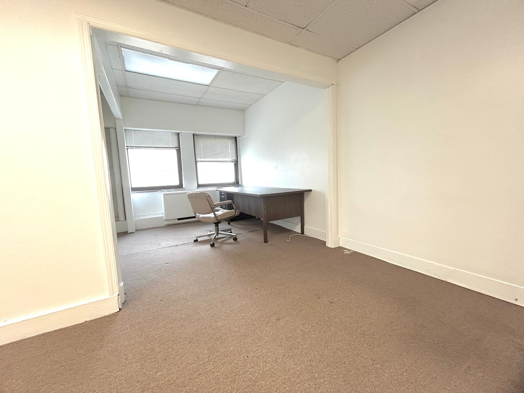 175 Main St, White Plains, NY for lease Interior Photo- Image 1 of 4