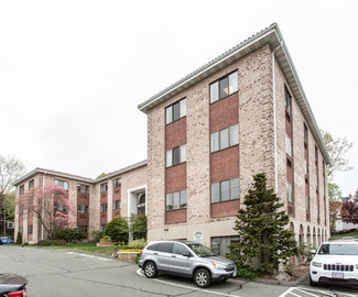 Plus de détails pour 148 Linden St, Wellesley, MA - Bureau à louer