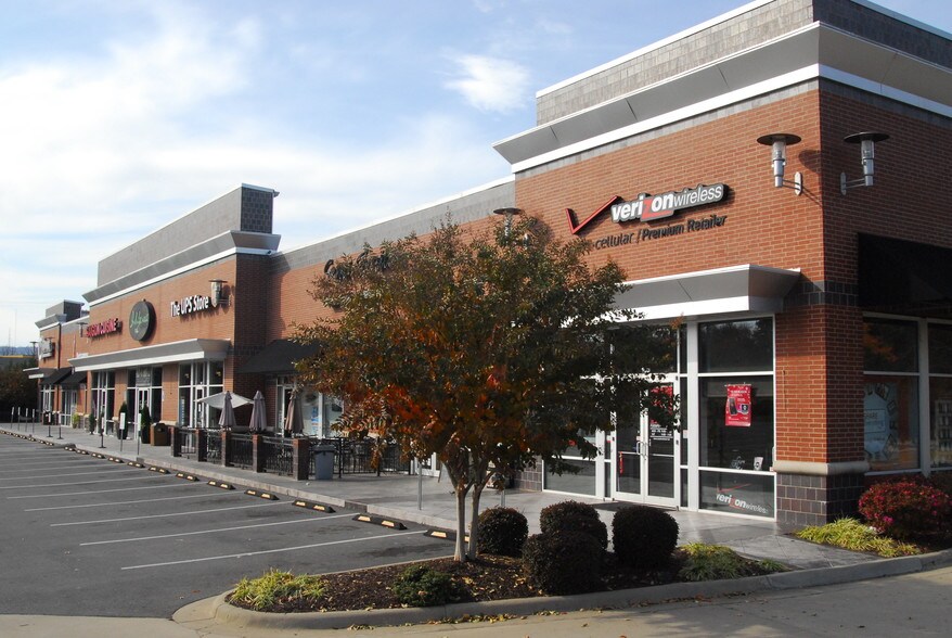 14524 Cantrell Rd, Little Rock, AR à louer - Photo du bâtiment - Image 3 de 4