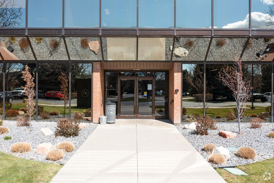 590 E Timpanogos Parkway, Orem, UT à louer - Photo du bâtiment - Image 3 de 24