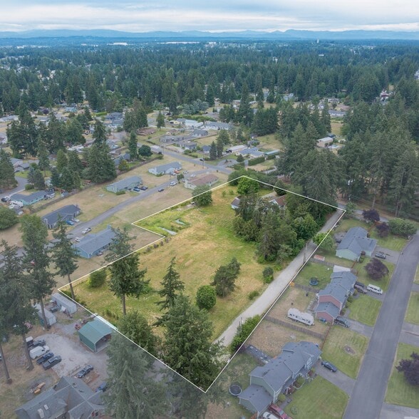923 Military Rd E, Tacoma, WA à vendre - Photo du bâtiment - Image 2 de 3
