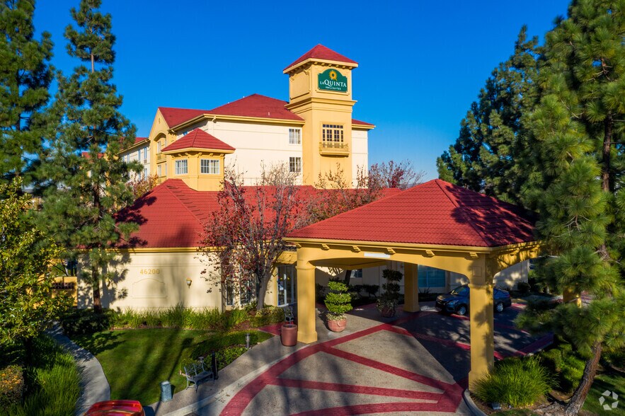 46200 Landing Pky, Fremont, CA à vendre - Photo principale - Image 1 de 7