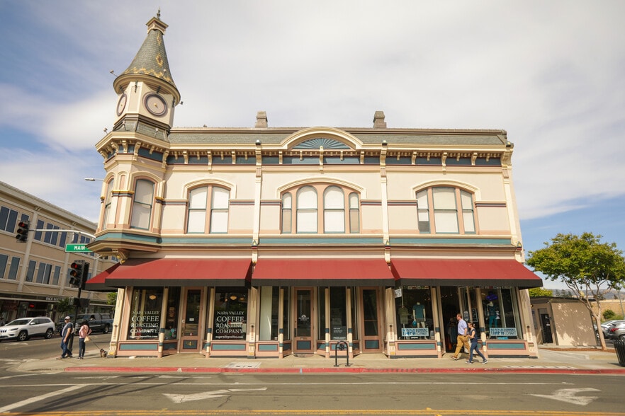 942-948 Main St, Napa, CA for lease - Building Photo - Image 3 of 16
