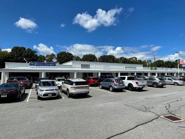 More details for 17860 Forest Rd, Forest, VA - Retail, Flex for Lease
