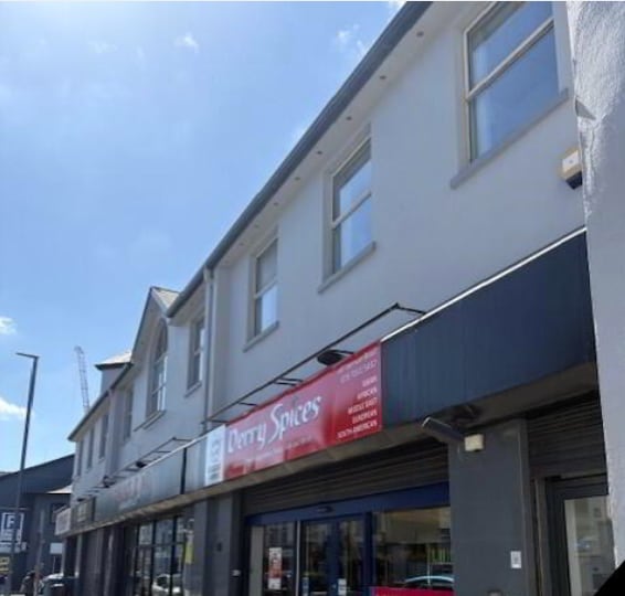 103-115 Spencer Rd, Londonderry for lease - Building Photo - Image 2 of 2