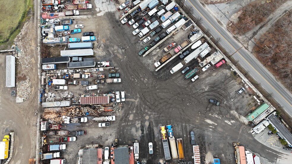 168 Townline Rd, Kings Park, NY for lease - Building Photo - Image 3 of 8