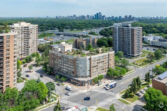 182-196 Wilson Ave, Toronto, ON - Aerial  map view