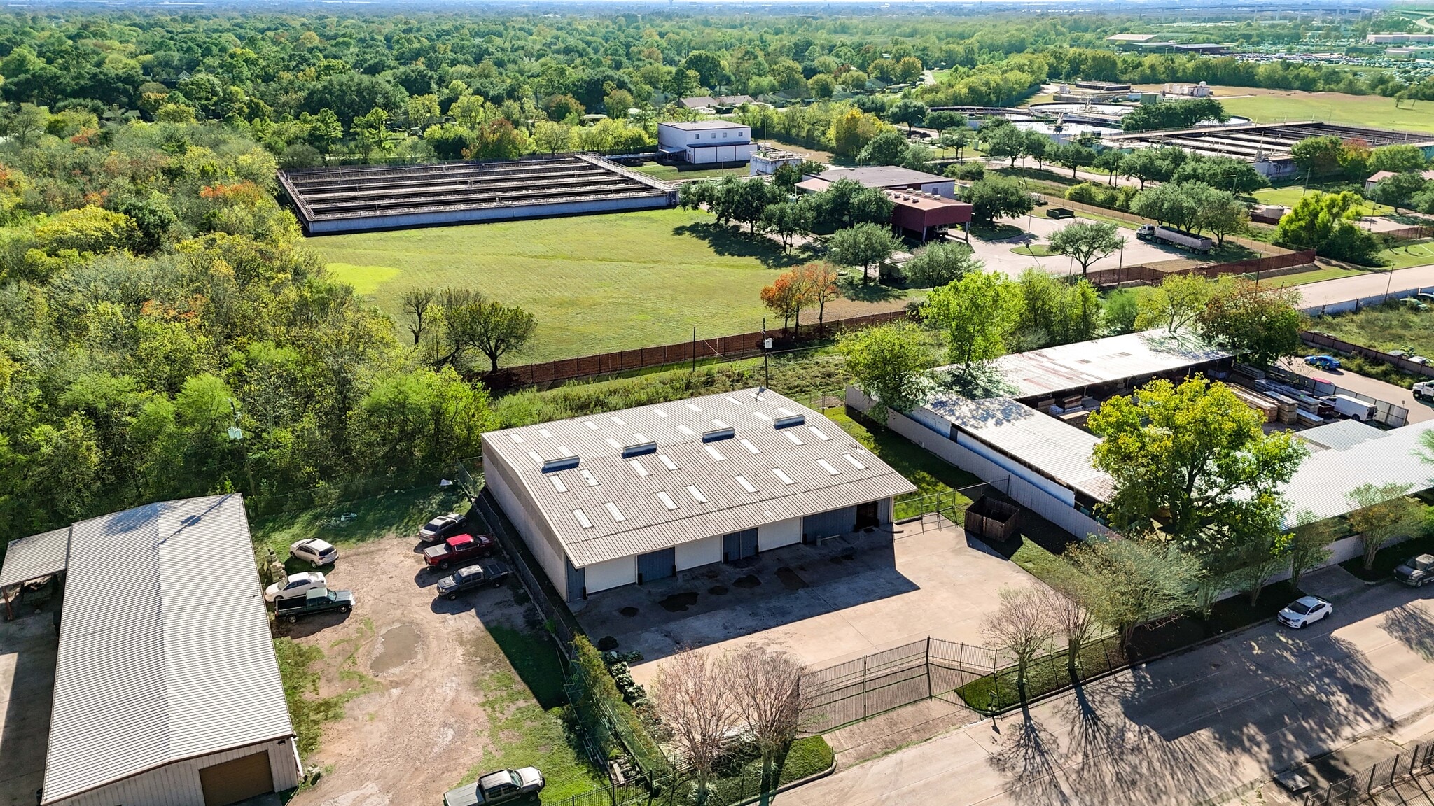 9399 Summerbell, Houston, TX for lease Aerial- Image 1 of 20