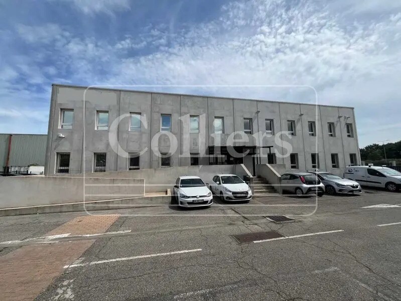 Industrial in Vitrolles for sale Building Photo- Image 1 of 5