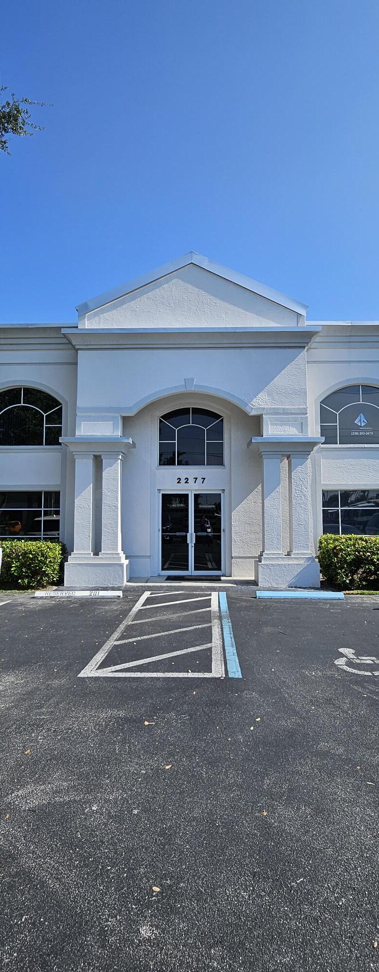 2277 Trade Center Way, Naples, FL for lease Primary Photo- Image 1 of 3