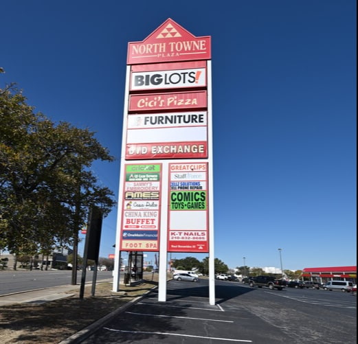 6900 San Pedro Ave, San Antonio, TX à louer - Photo du bâtiment - Image 2 de 6