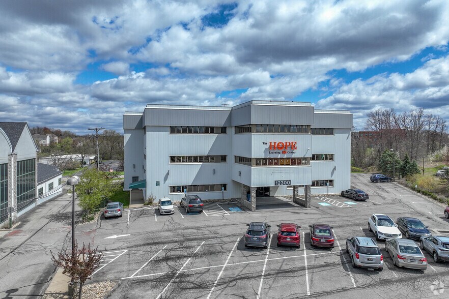 12300 PERRY Hwy, Wexford, PA for sale - Building Photo - Image 2 of 21