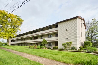 More details for 888 Rosamond Ave, Akron, OH - Multifamily for Sale