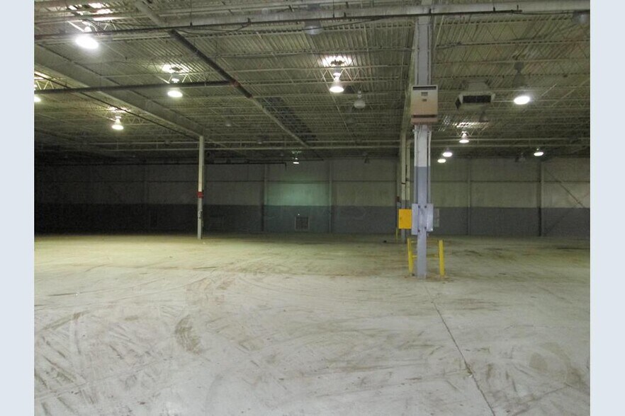 17226 Industrial Hwy, Caldwell, OH à louer - Photo intérieure - Image 3 de 8