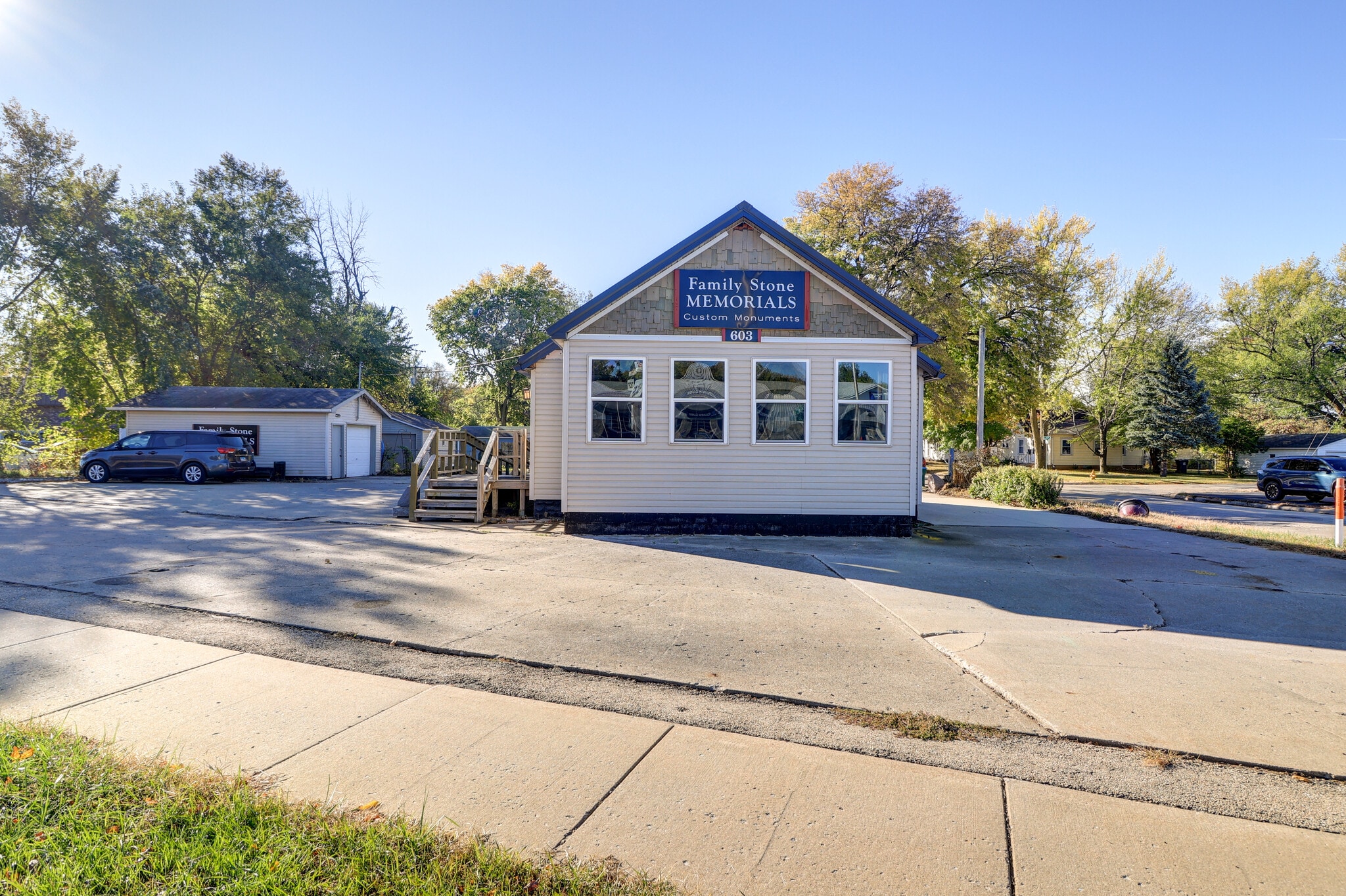 603 W Rock Falls Rd, Rock Falls, IL for sale Primary Photo- Image 1 of 30