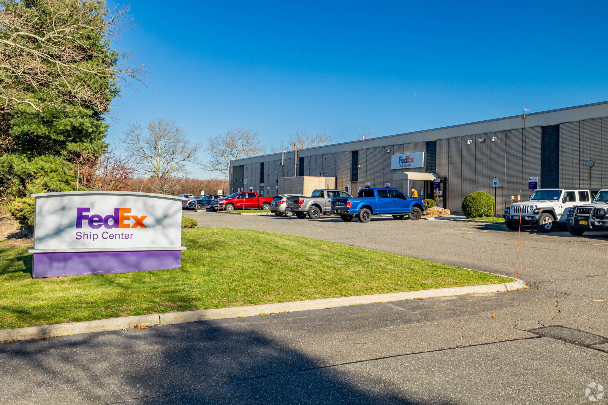 270 S Service Rd, Melville, NY à louer Photo principale- Image 1 de 6