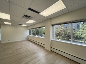 1281 W Georgia St, Vancouver, BC à louer Photo intérieure- Image 2 de 9