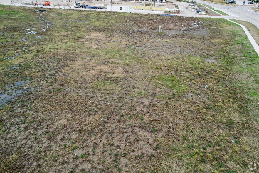 2601 TX-121, Lewisville, TX à vendre - Photo principale - Image 2 de 13