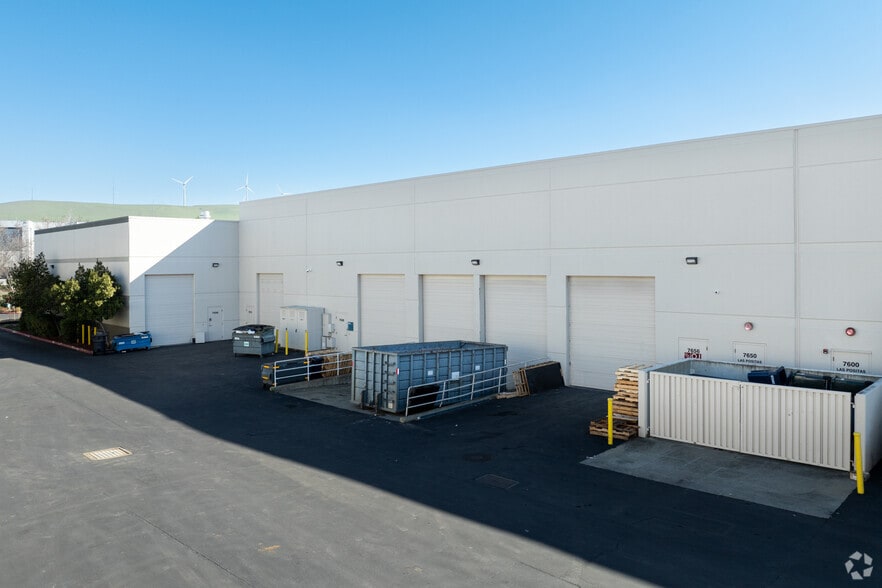 7650-7696 Las Positas Rd, Livermore, CA à louer - Photo du bâtiment - Image 3 de 4