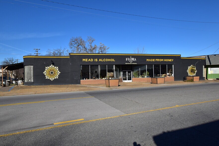 313 McFarland Ave, Rossville, GA à vendre - Photo du bâtiment - Image 2 de 12