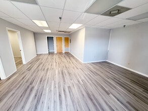 4019 Augusta Rd, Savannah, GA à louer Photo intérieure- Image 1 de 2