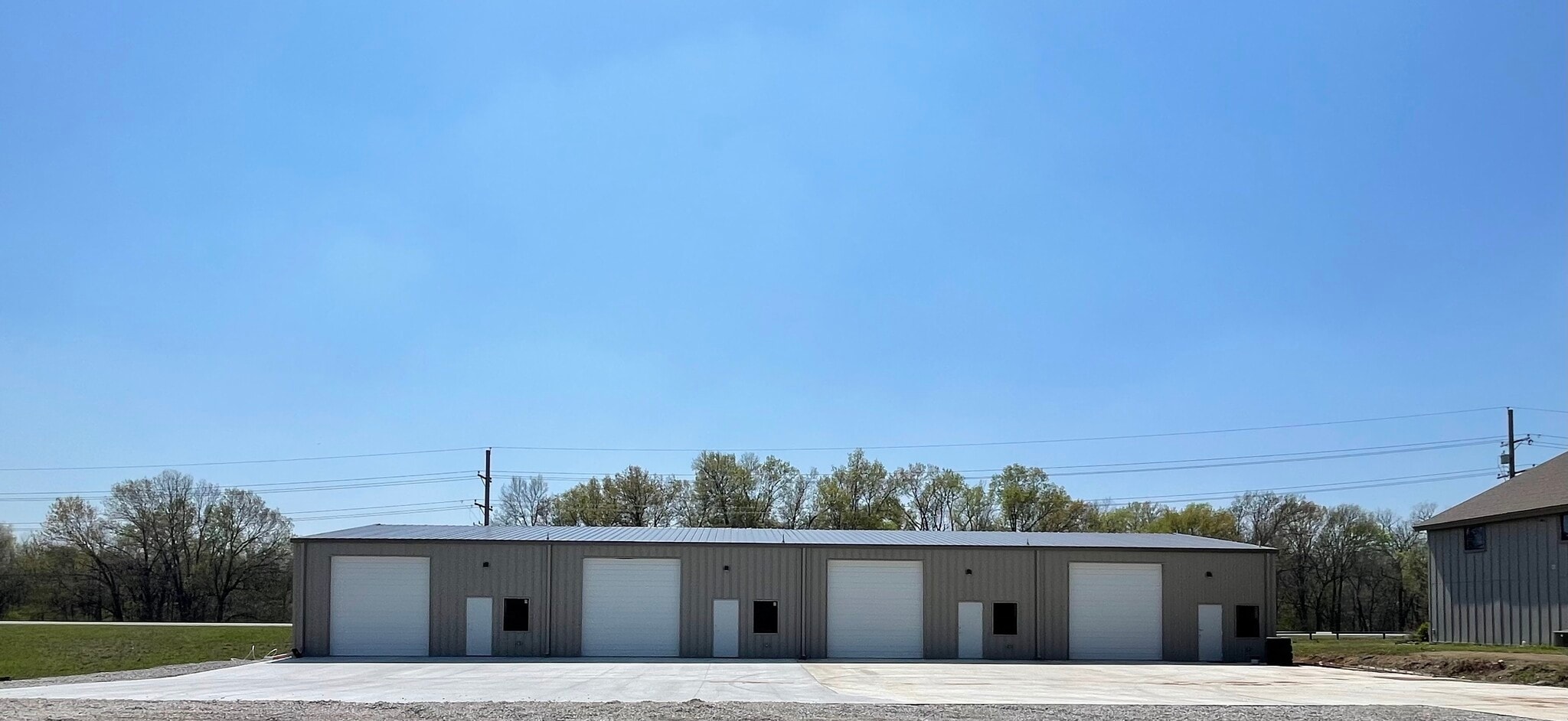 5865 E Highway 266, Claremore, OK for lease Building Photo- Image 1 of 4