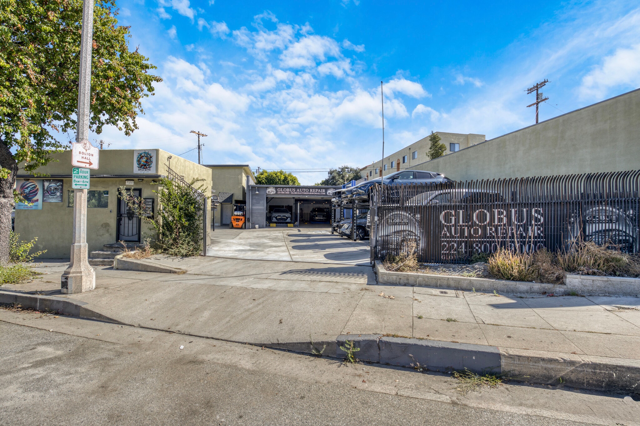 7151-7157 Foothill Blvd, Tujunga, CA à vendre Photo du bâtiment- Image 1 de 53