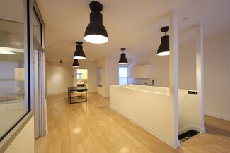 Plus de détails pour 560 W 144th St, New York, NY - Commerce de détail à louer