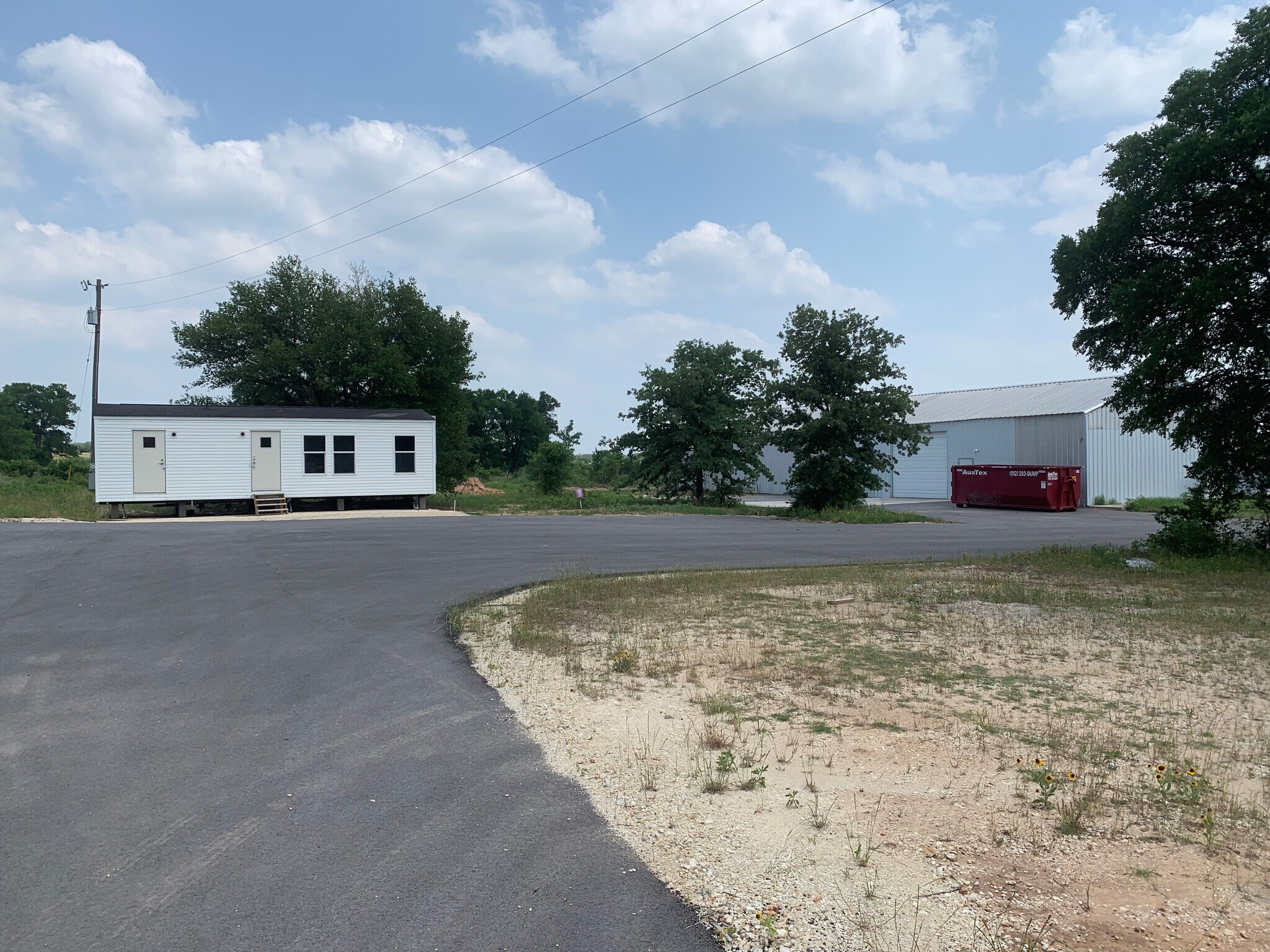 670 Lower Elgin Rd, Elgin, TX à vendre Photo principale- Image 1 de 1