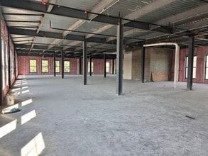 191 W Main St, Lewisville, TX à louer Photo intérieure- Image 1 de 1