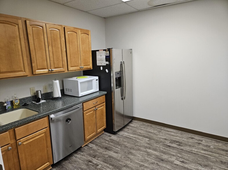 10855 Indeco Dr, Cincinnati, OH à vendre - Photo intérieure - Image 2 de 5