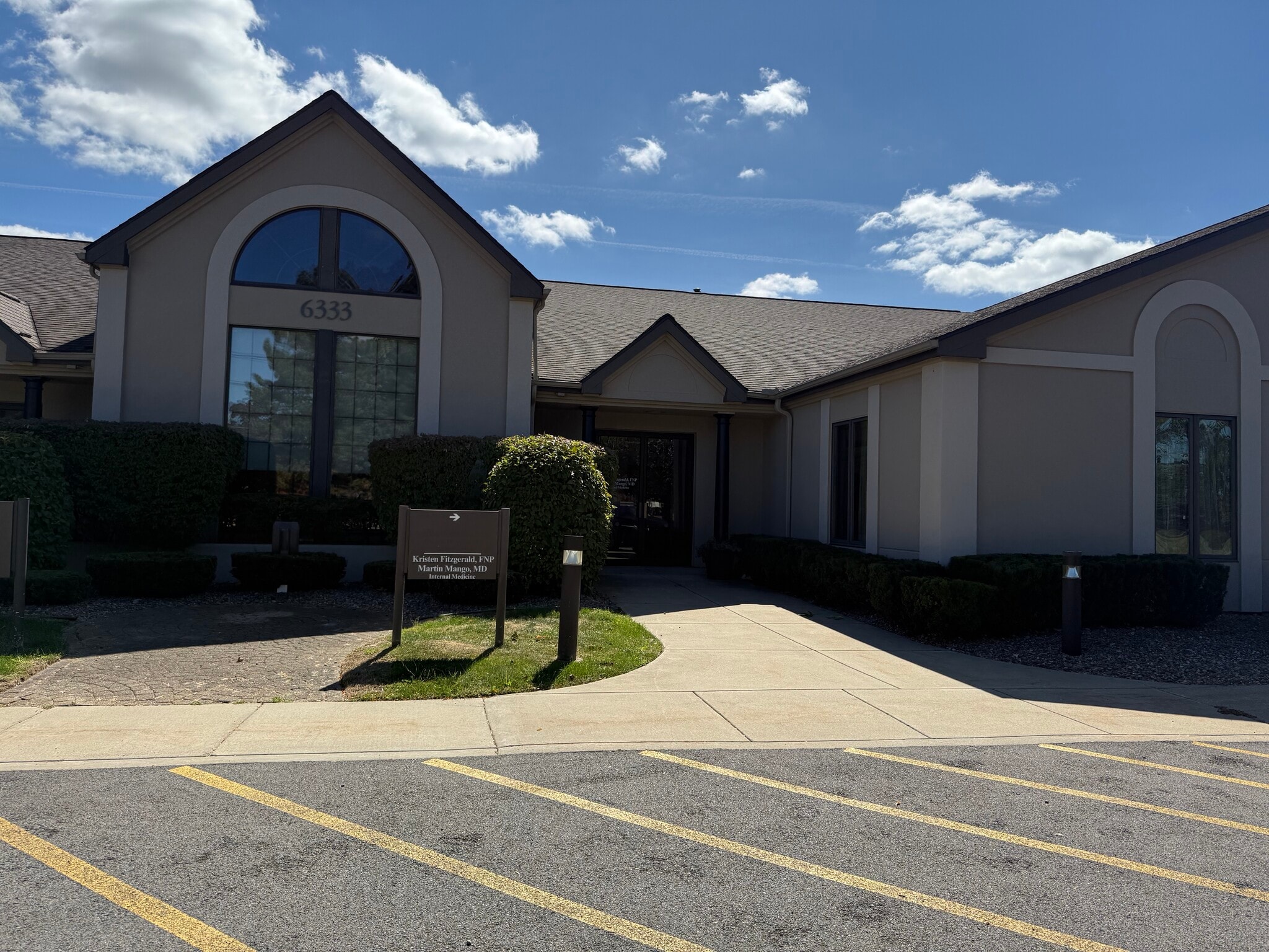 6333 Main St, Buffalo, NY for lease Building Photo- Image 1 of 2