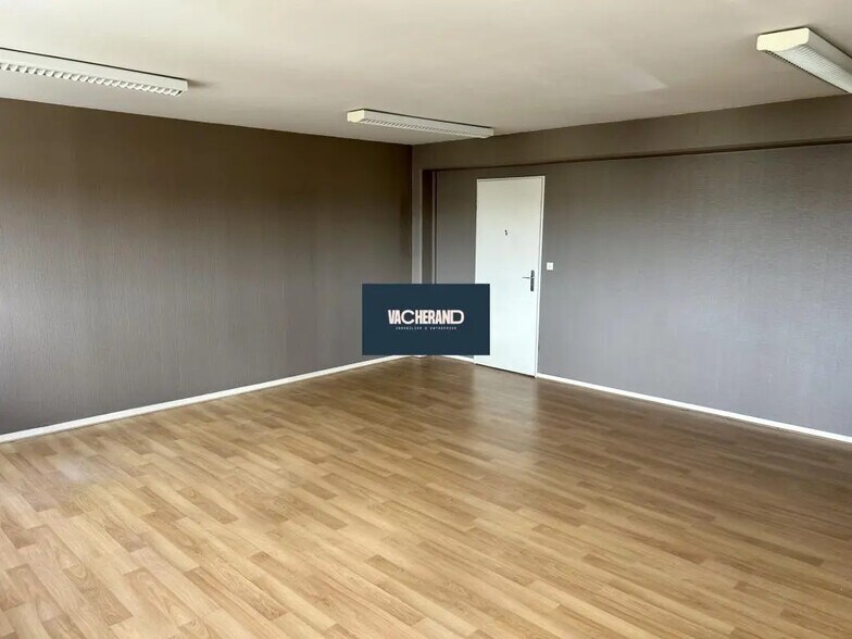 Bureau dans VILLENEUVE-D'ASCQ à louer - Photo intérieure - Image 2 de 4