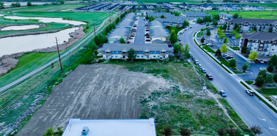 880 Shiloh Rd, Billings, MT à vendre - Photo du bâtiment - Image 2 de 5