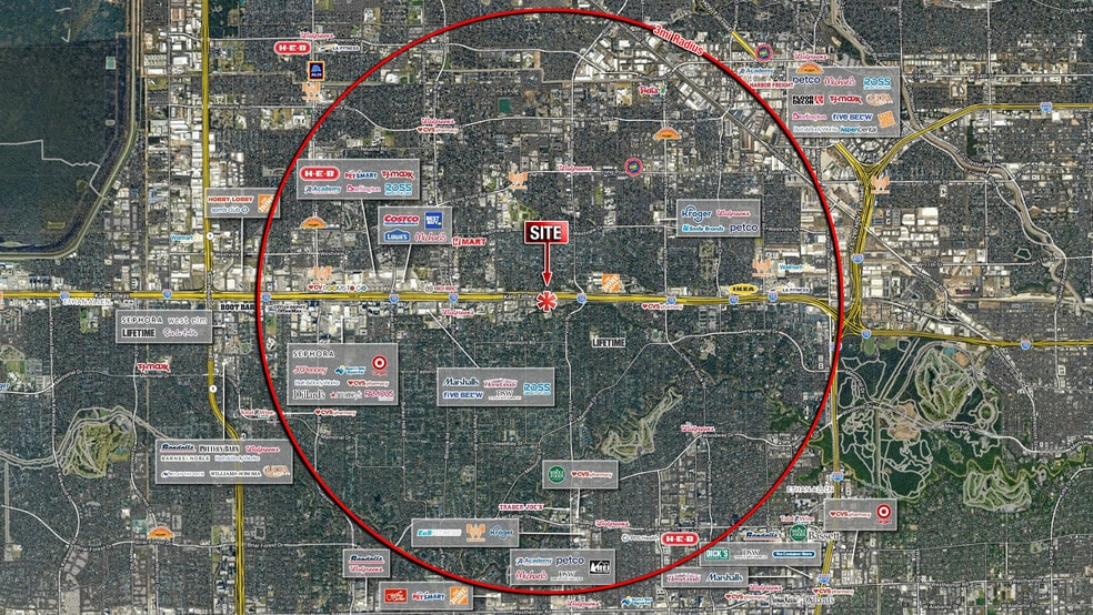 8741 Katy Fwy, Houston, TX à louer - Photo du bâtiment - Image 2 de 6