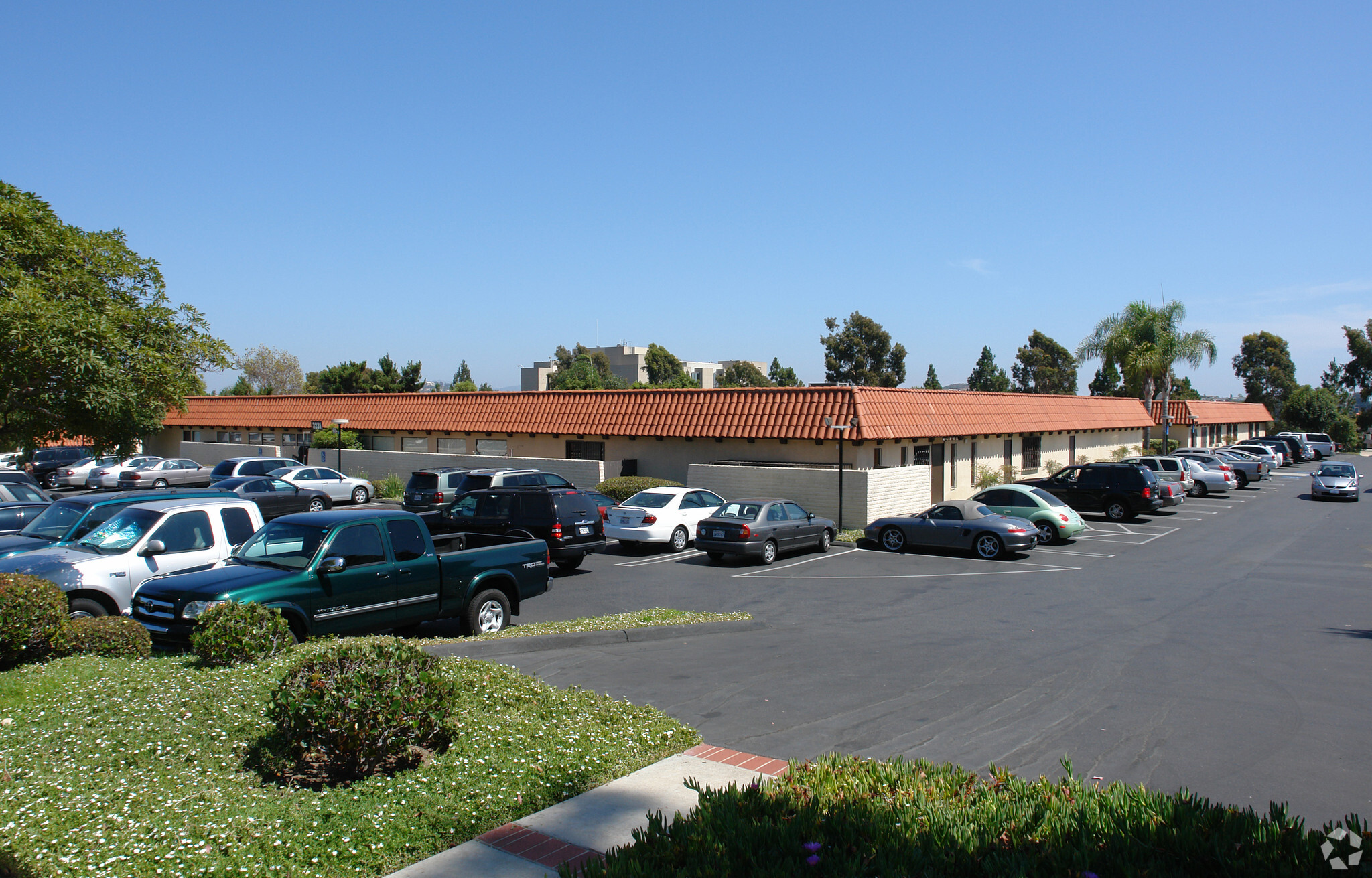 3231 Waring Ct, Oceanside, CA for lease Primary Photo- Image 1 of 47