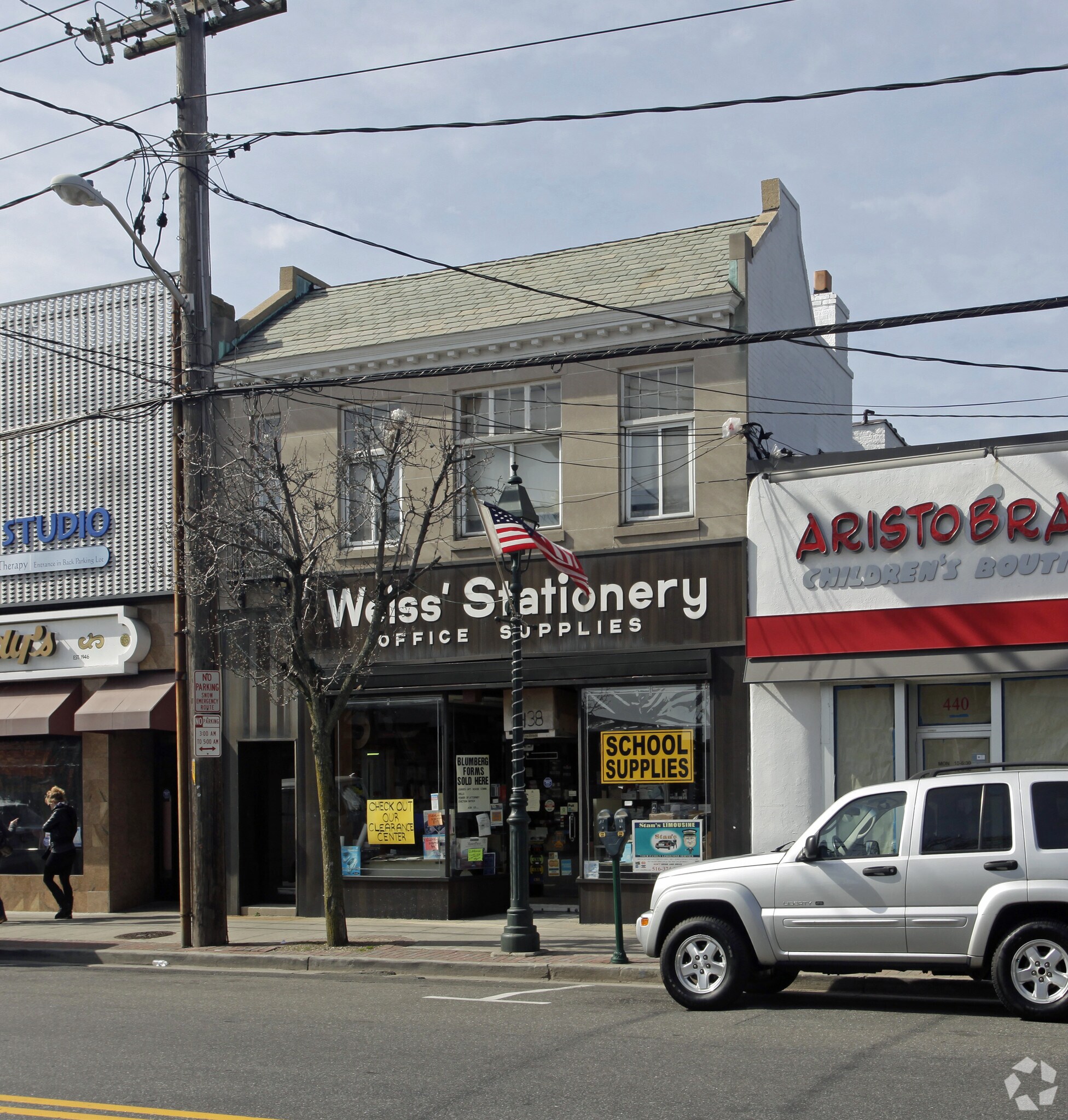 438 Central Ave, Cedarhurst, NY à louer Photo principale- Image 1 de 20