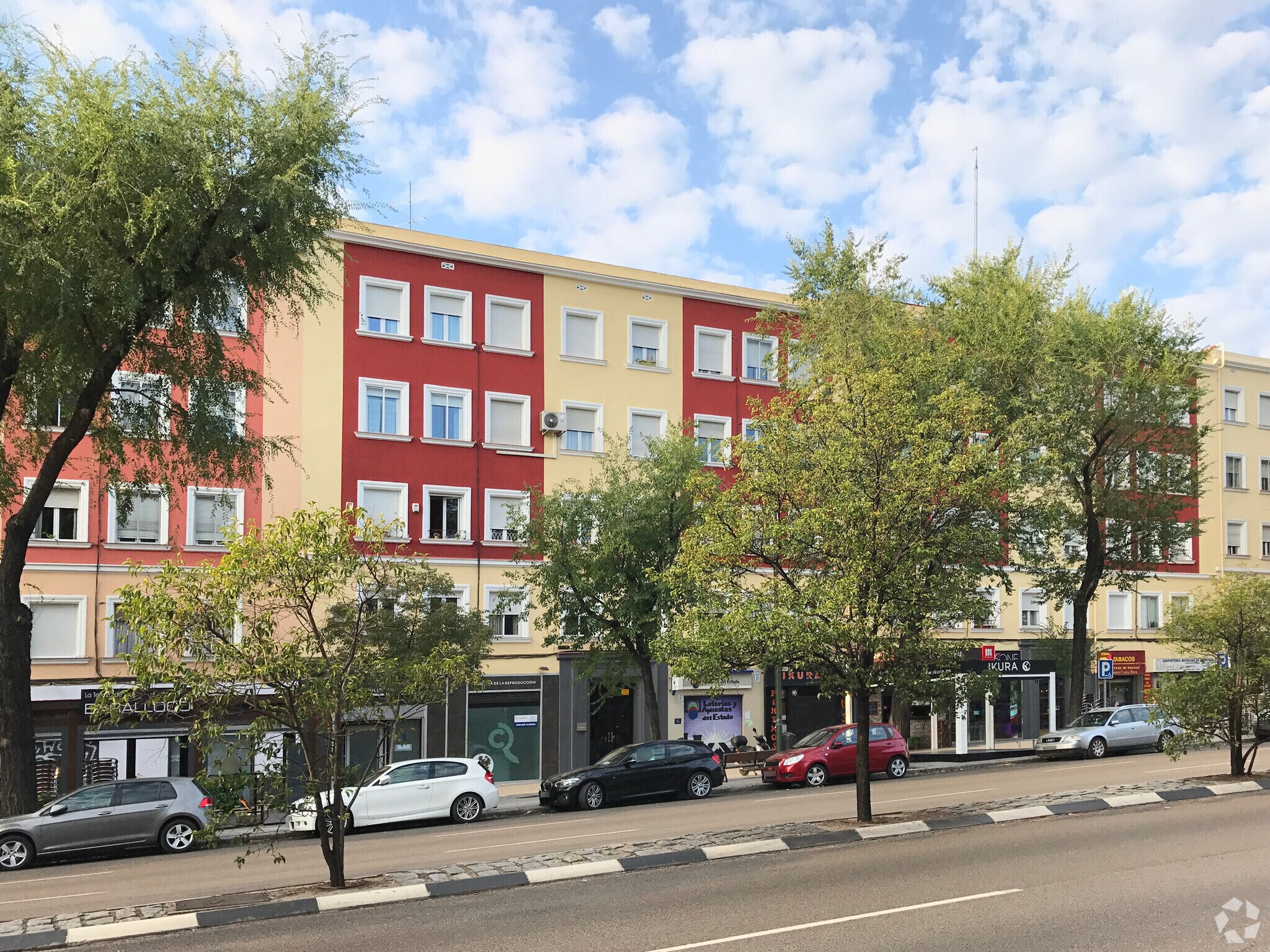 Retail in Madrid, Madrid for lease Primary Photo- Image 1 of 3