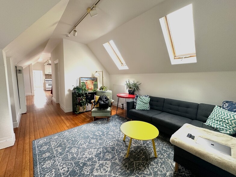 1821-1823 Oak St, San Francisco, CA for sale - Building Photo - Image 3 of 10