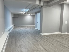 Dennington Mews, London for lease Interior Photo- Image 1 of 4