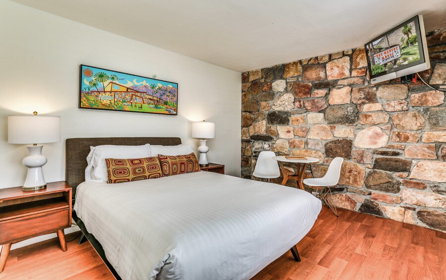 225 W Baristo Rd, Palm Springs, CA à vendre - Photo du bâtiment - Image 2 de 35