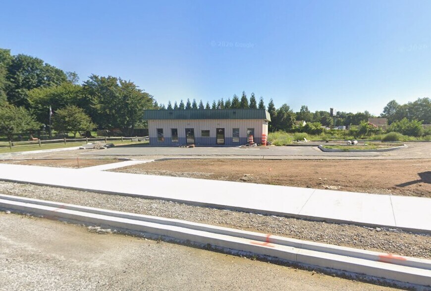 1093 N DuPont Hwy, Smyrna, DE à louer - Photo du bâtiment - Image 2 de 5