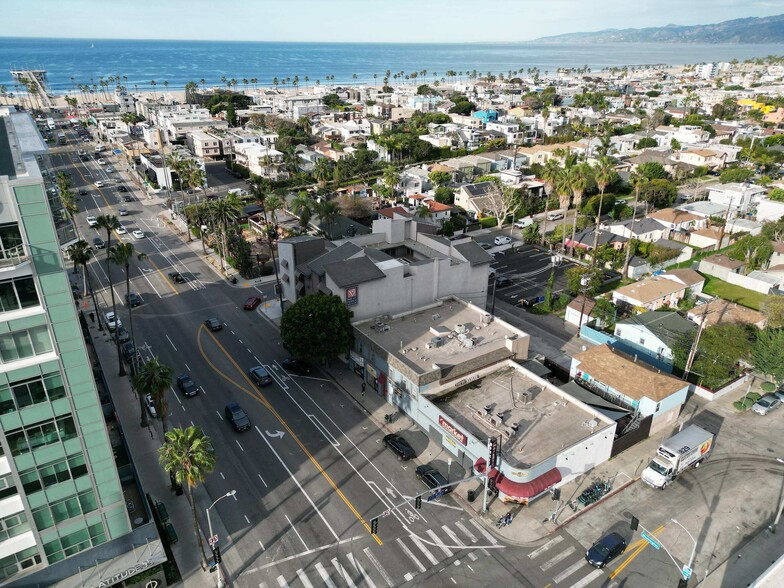 337 Washington Blvd portfolio of 2 properties for sale on LoopNet.ca - Aerial - Image 3 of 6