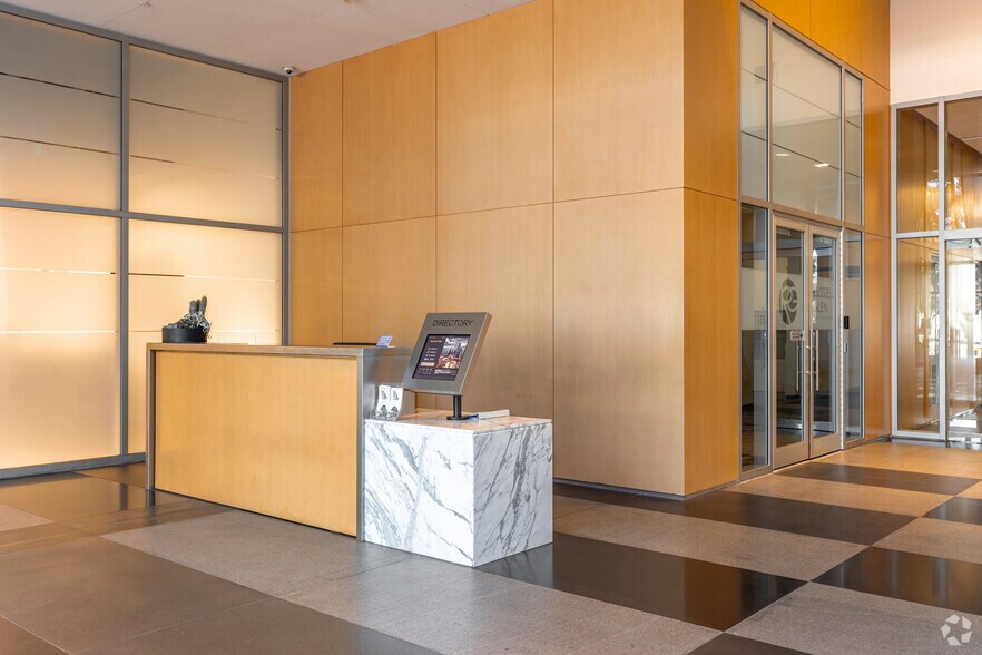 1722 Routh St, Dallas, TX à louer - Hall d’entrée - Image 2 de 19