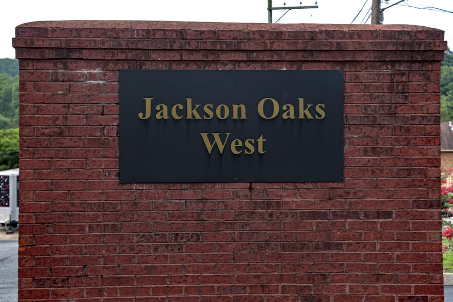 10426 Jackson Oaks Way, Knoxville, TN for lease - Building Photo - Image 3 of 3