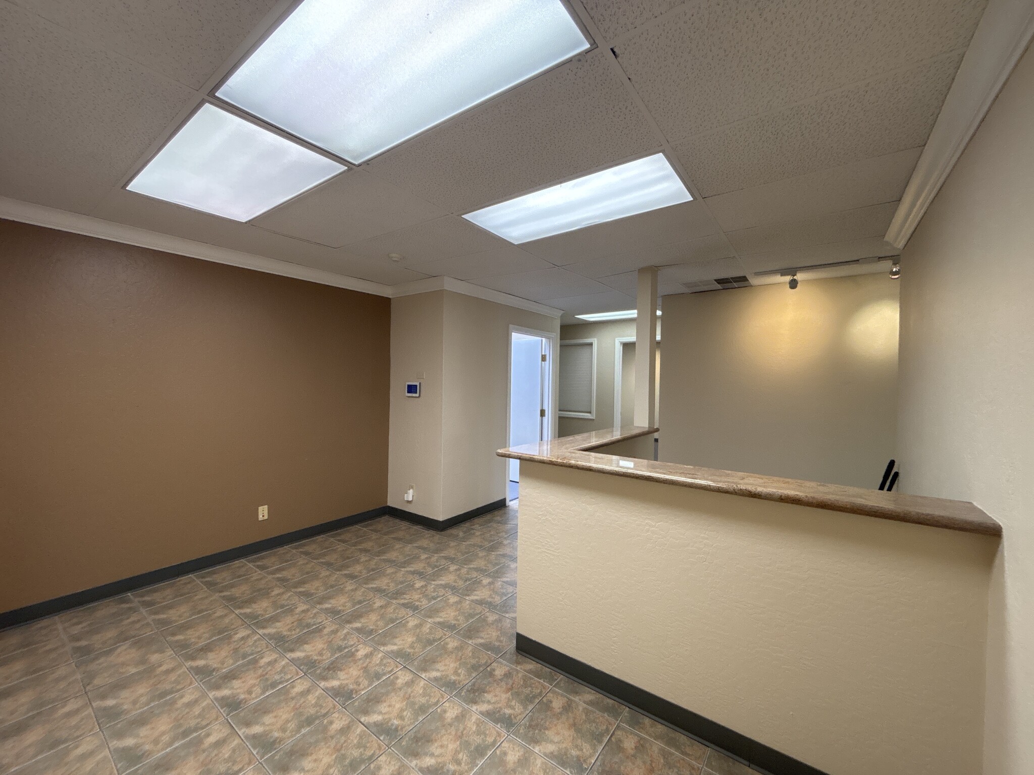 290 Brinkby Ave, Reno, NV for lease Interior Photo- Image 1 of 11