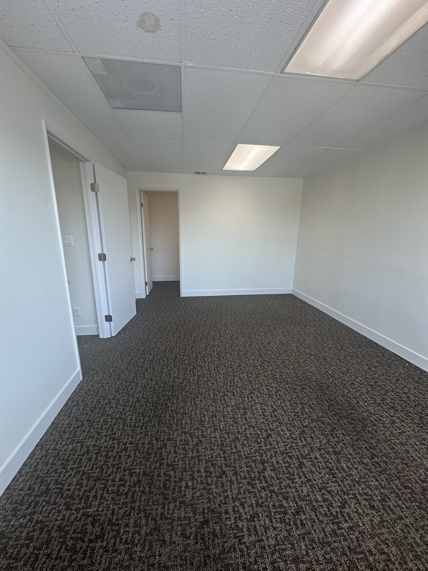 599 S Barranca Ave, Covina, CA for lease Building Photo- Image 1 of 5