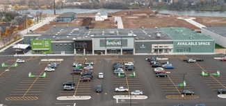 Plus de détails pour 800 E Maes Ave, Kimberly, WI - Commerce de détail à louer