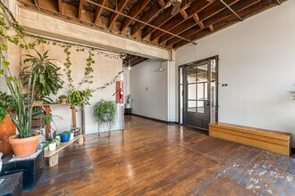 932 Wilson St, Los Angeles, CA à louer Photo intérieure- Image 1 de 13